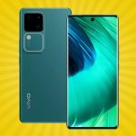 Vivo V30 5G (Peacock Green,128 GB,8GB RAM) (Refurbished)